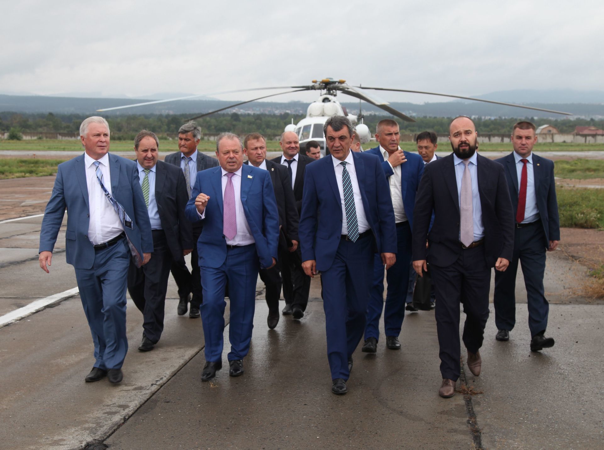 Изображение Сергей Меняйло посетил предприятие холдинга «Вертолеты России»