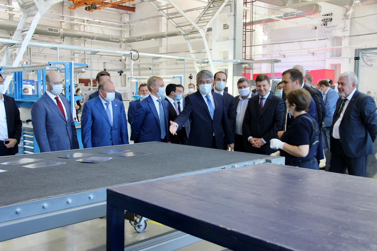 Изображение La planta de aviación de Ulan-Ude modernizó la producción en blanco y estampado