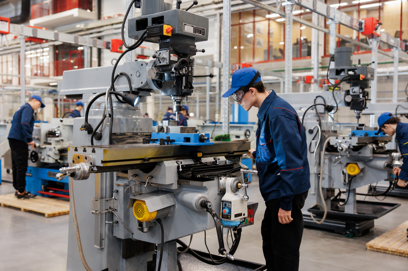 Изображение Производственно-учебный центр КВЗ обучил более 300 человек в рамках нацпроекта «Кадры»