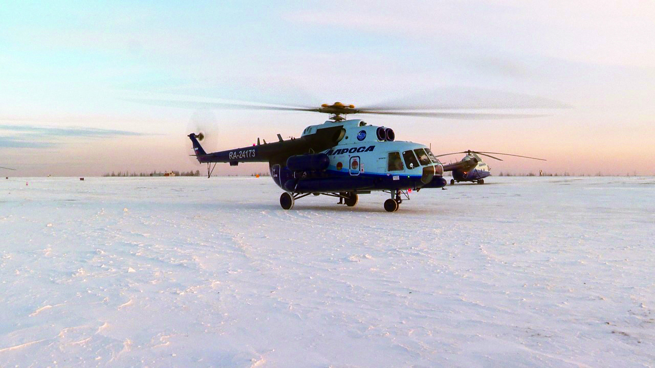 Изображение "Вертолеты России" передали два Ми-8МТВ-1 для Якутии"